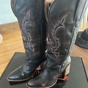 Freebird Boots, Size 9